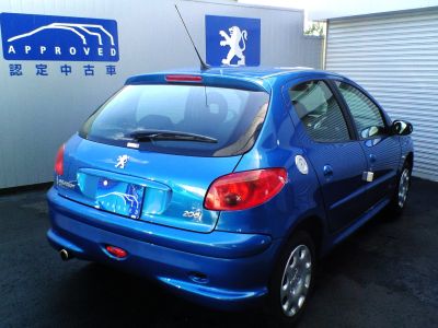206STYLE 中古車入荷 ☆