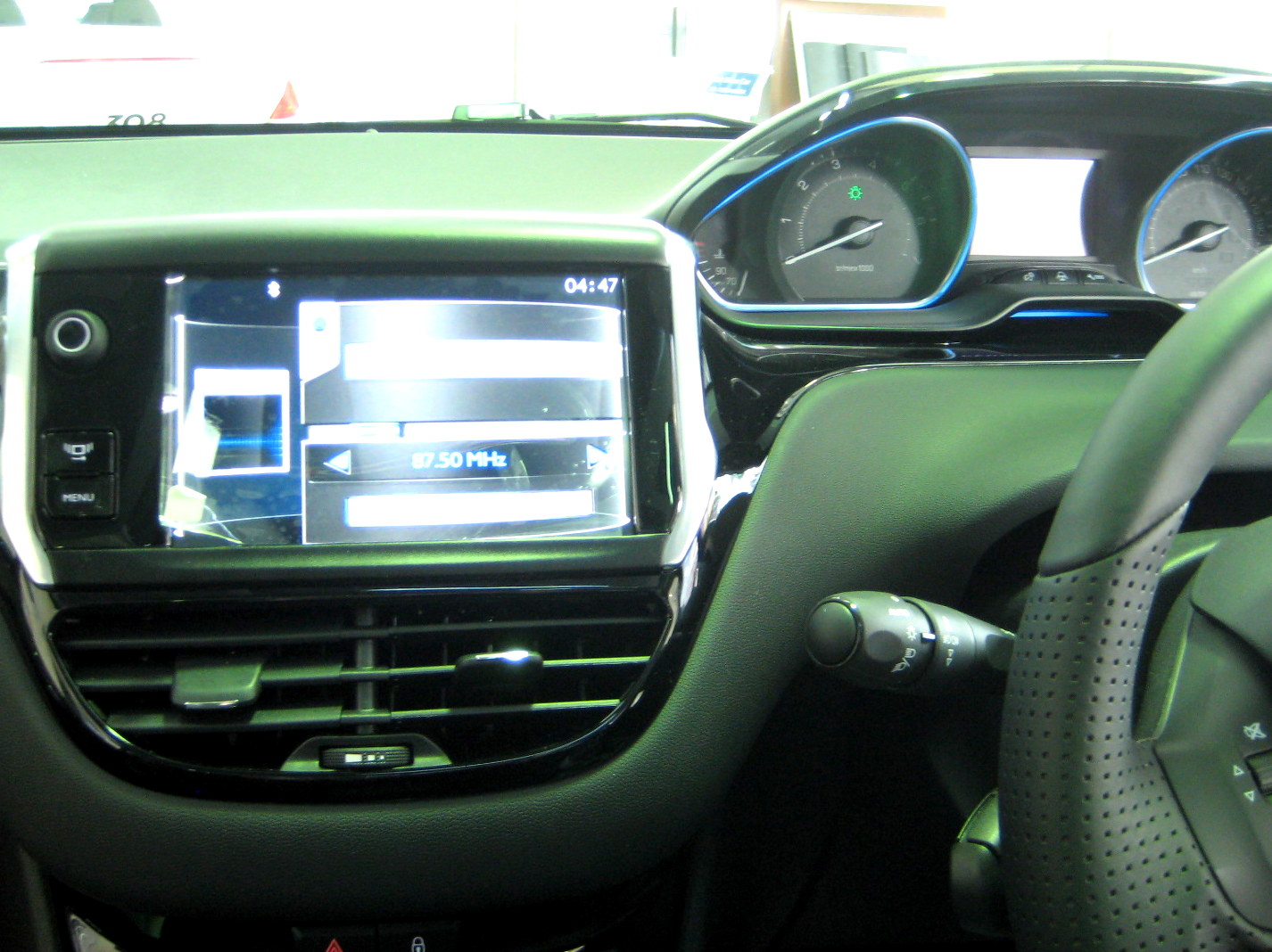 NEW PEUGEOT　208 GT 試乗会　開催のお知らせ