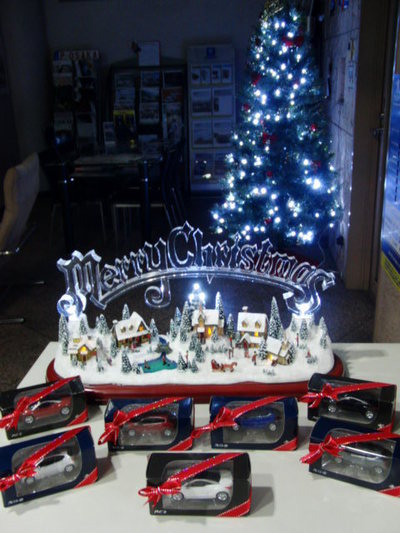 ミニカー☆クリスマス仕様