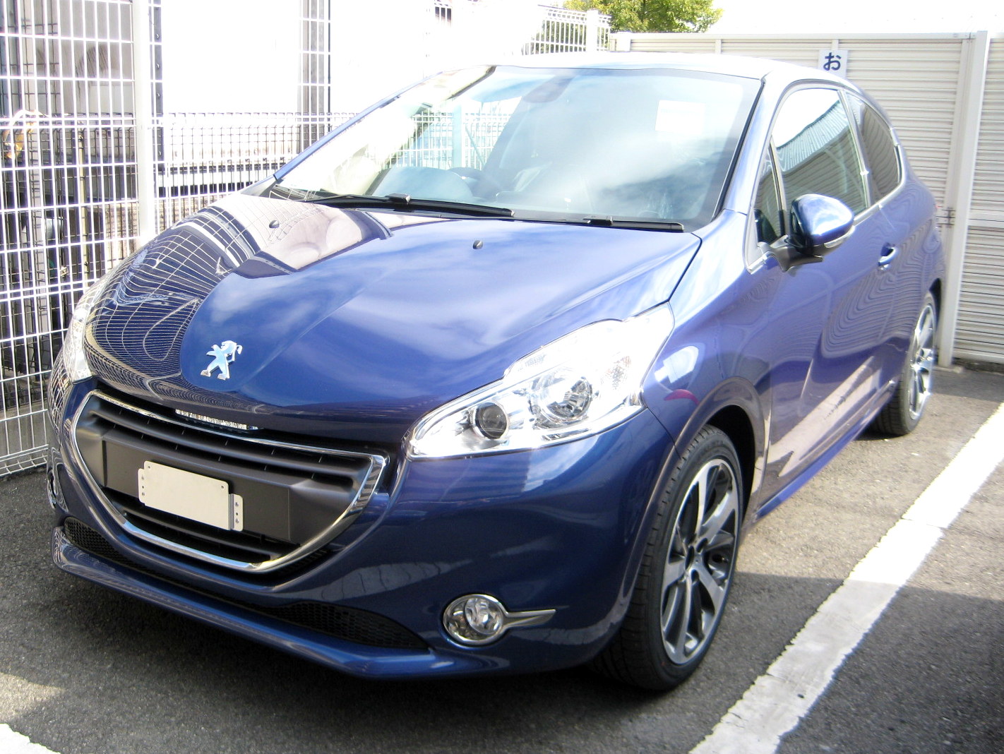 208 GT 到着しました！