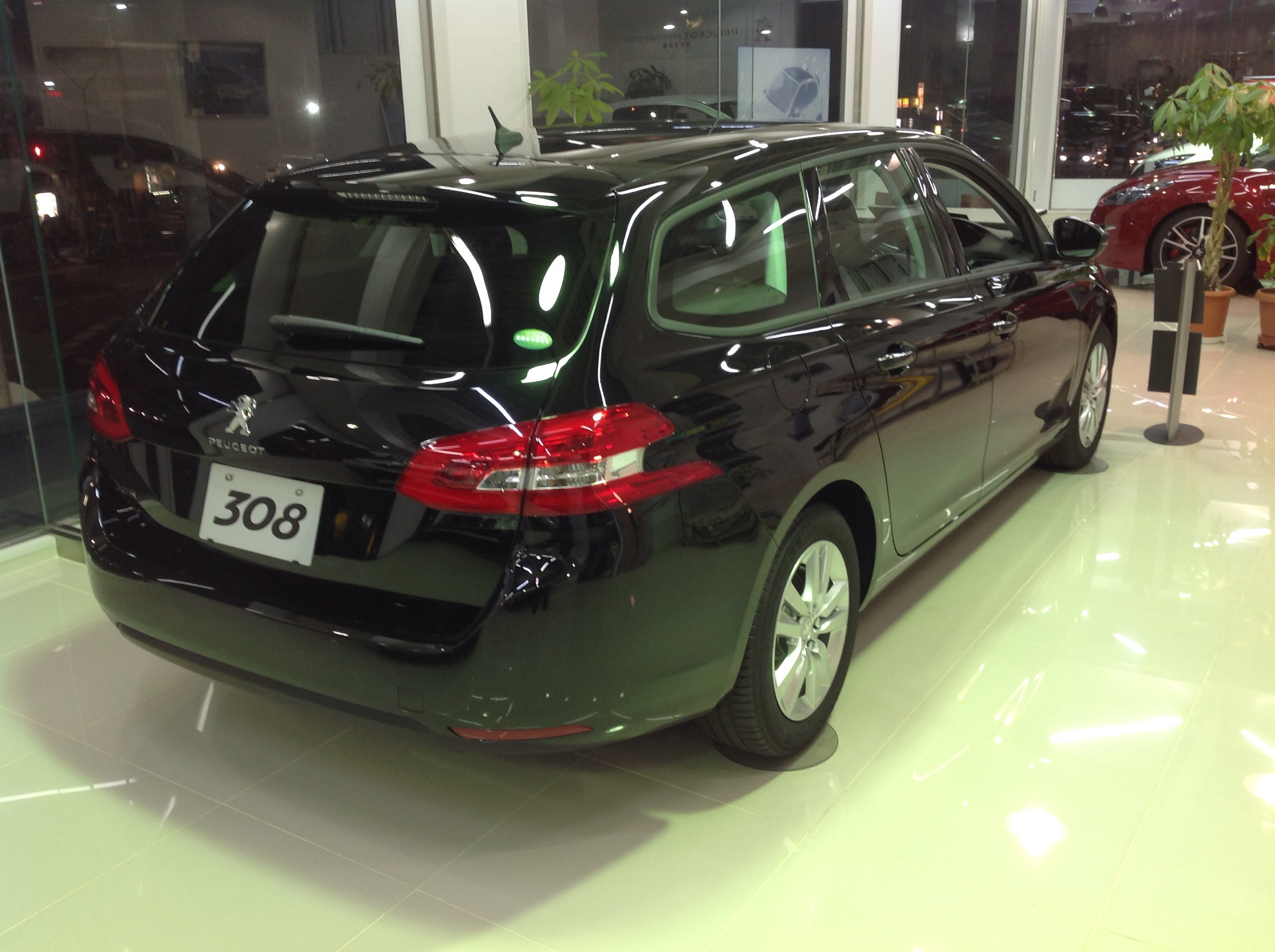 NEW PEUGEOT 308SW デビューフェア開催のお知らせ