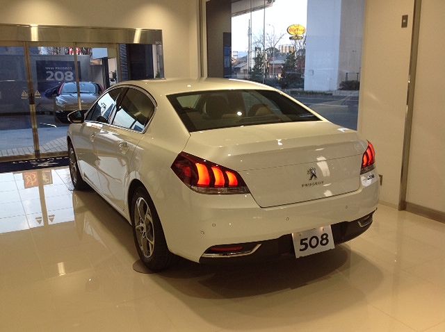 ショールーム入れ替えました