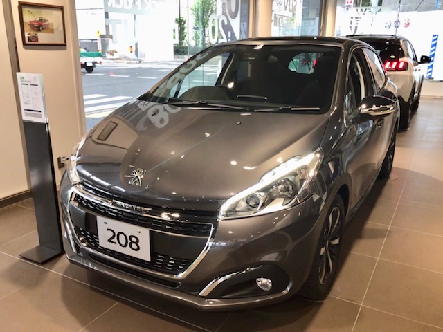 プラチナ・グレー入荷しました