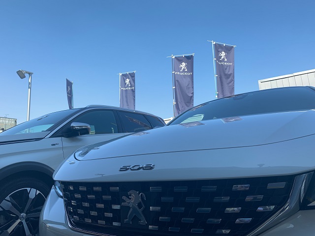 本日より営業です☆