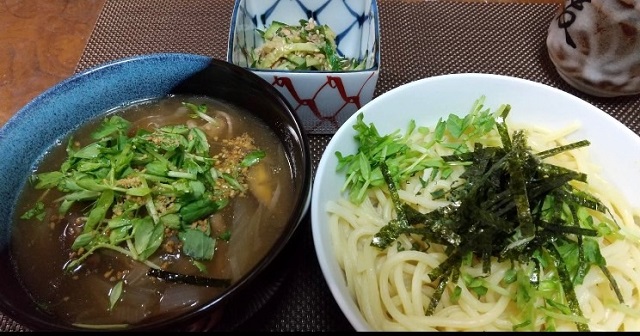 スタッフそれぞれのおうち時間