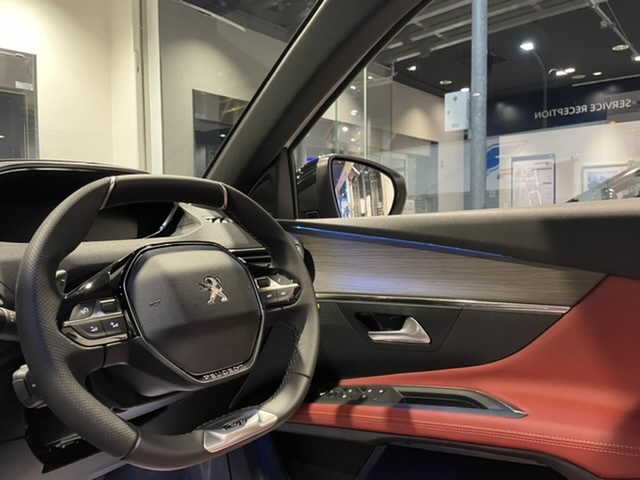 特別仕様車展示中☆